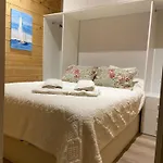 Apartment Casa De Madera 2 *