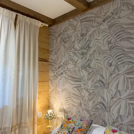 Casa De Madera 2 Апартаменты Эстепона