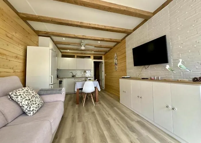 Casa De Madera 2 * 埃斯特波纳